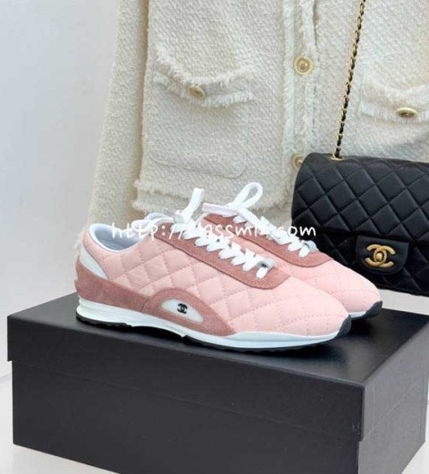 샤넬 25 한정판 여성 운동화 B5487