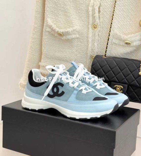 샤넬 25 한정판 여성 운동화 B5488