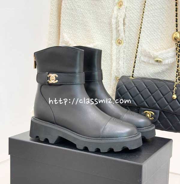 샤넬 25 한정판 여성 부츠 B5490
