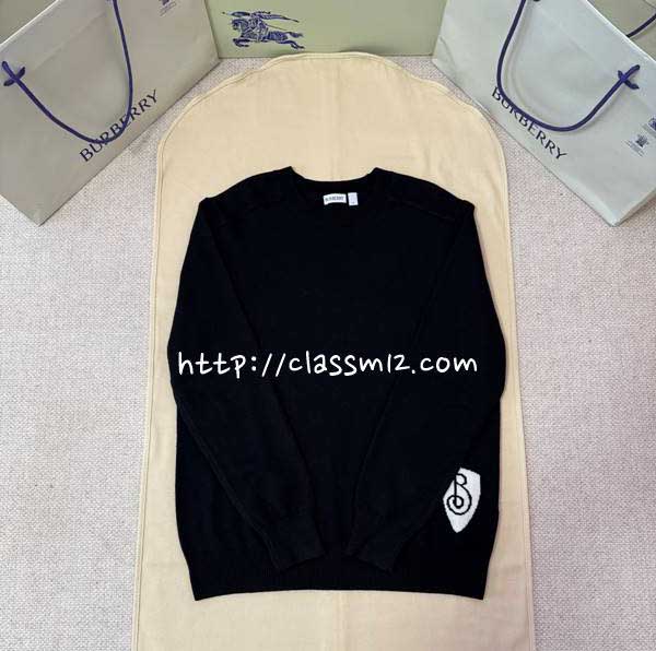 버버리 25 한정판 양털 긴팔 니트 A14068