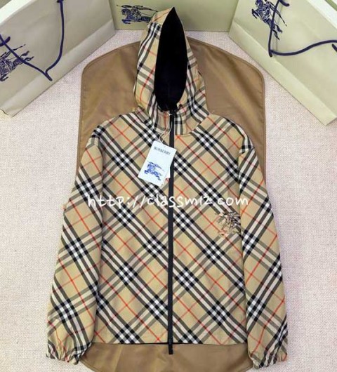 버버리 25 한정판 양면 긴팔 후드 자켓 A14074