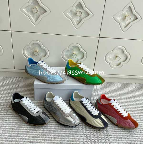 마르지엘라 25 한정판 남여공용 소가죽 카프스킨 운동화 B5510