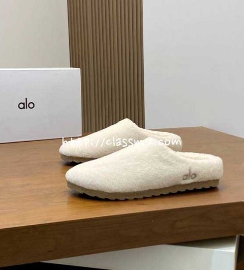 Alo 25 한정판 Alo yoga Recovery Slipper 남여공용 슬리퍼 B5512