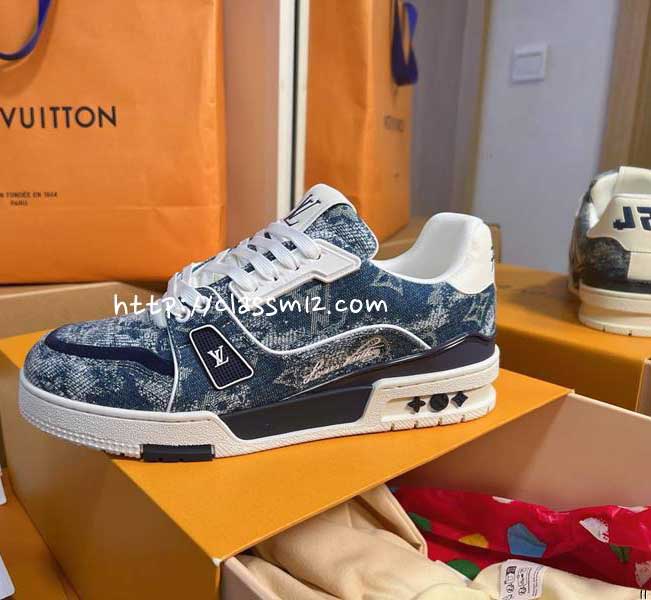 루이비통 25 한정판 남여공용 운동화 B5525