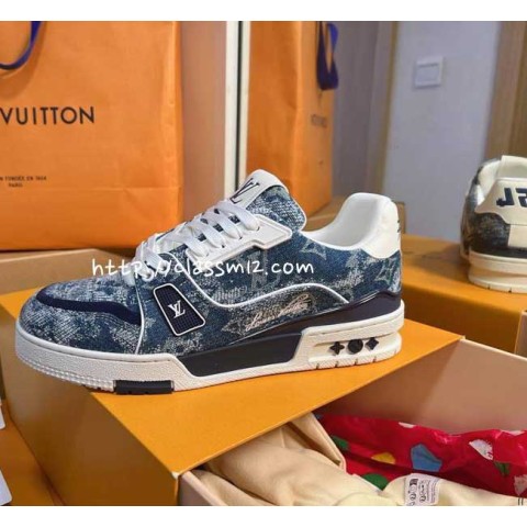 루이비통 25 한정판 남여공용 운동화 B5525