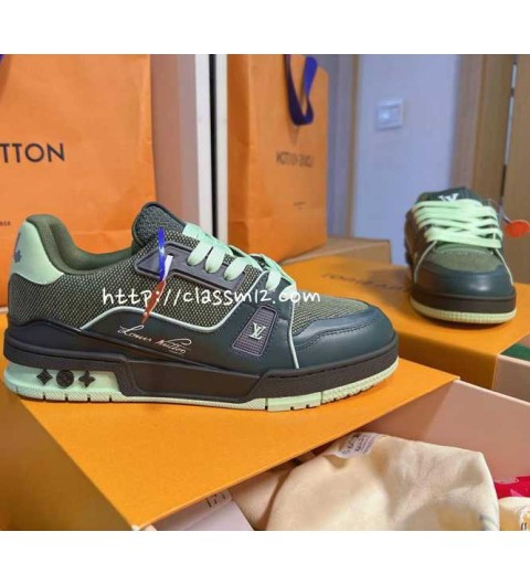 루이비통 25 한정판 남여공용 운동화 B5526