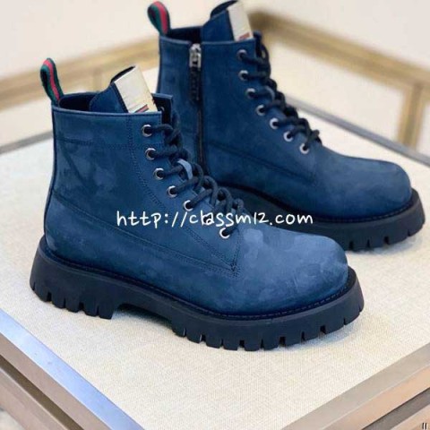 구찌 25 한정판 소가죽 카프스킨 부츠 B5529