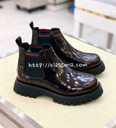 구찌 25 한정판 소가죽 카프스킨 부츠 B5530