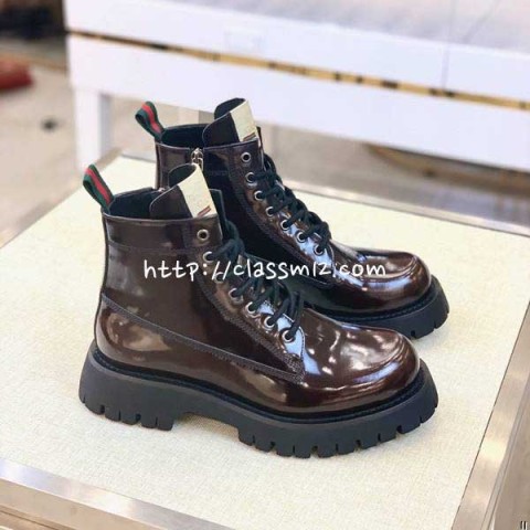 구찌 25 한정판 소가죽 카프스킨 부츠 B5531