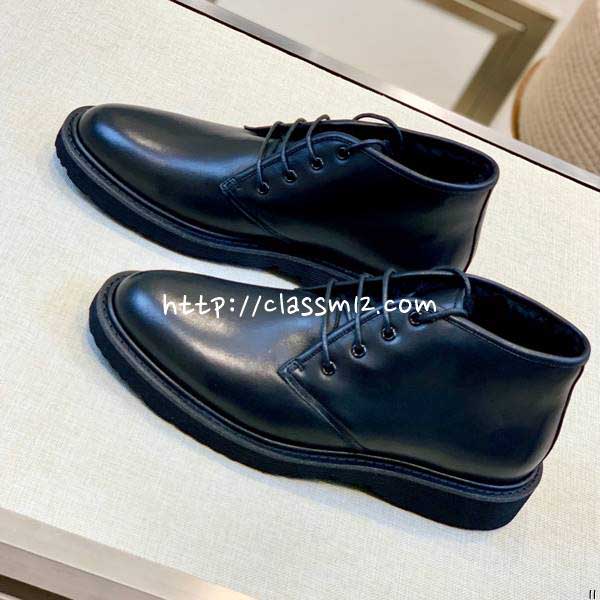 프라다 25 한정판 소가죽 카프스킨 부츠 B5538