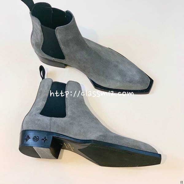 루이비통 25 한정판 소가죽 카프스킨 부츠 B5543