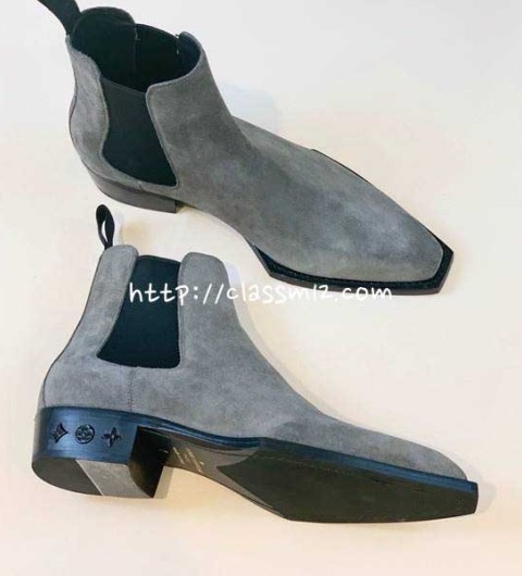 루이비통 25 한정판 소가죽 카프스킨 부츠 B5543