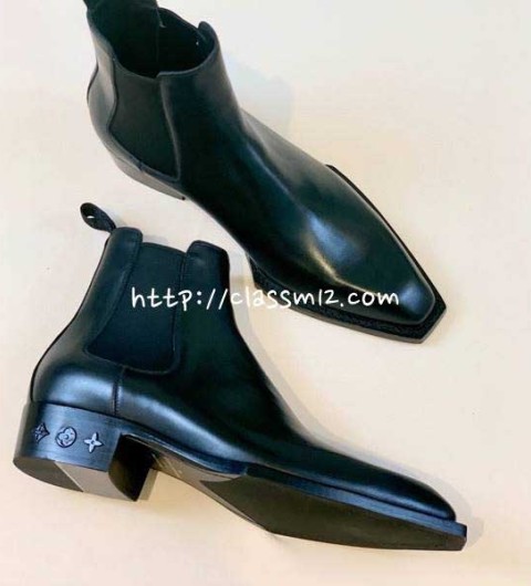 루이비통 25 한정판 소가죽 카프스킨 부츠 B5544