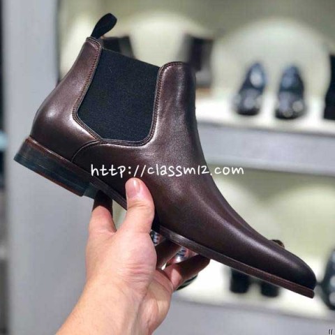 루이비통 25 한정판 소가죽 카프스킨 부츠 B5545