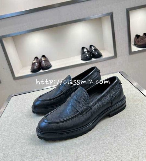 돌체앤가바나 25 한정판 소가죽 카프스킨 신발 B5548