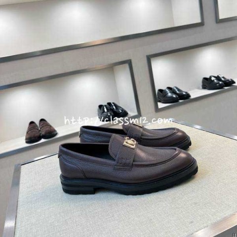 돌체앤가바나 25 한정판 소가죽 카프스킨 신발 B5550