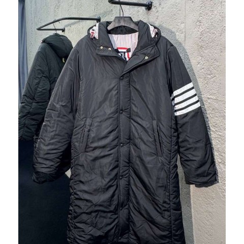 톰브라운 25 한정판 남여공용 긴팔 후드 패딩 자켓 A14106