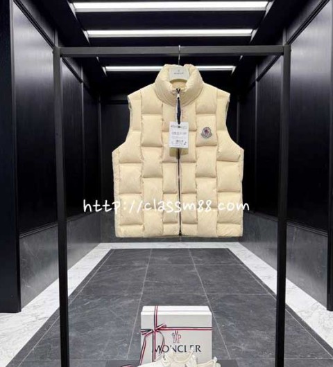 몽클레어 25 한정판 남여공용 Christopher Raxxy 거위털 민소매 패딩 조끼 자캣 A14230
