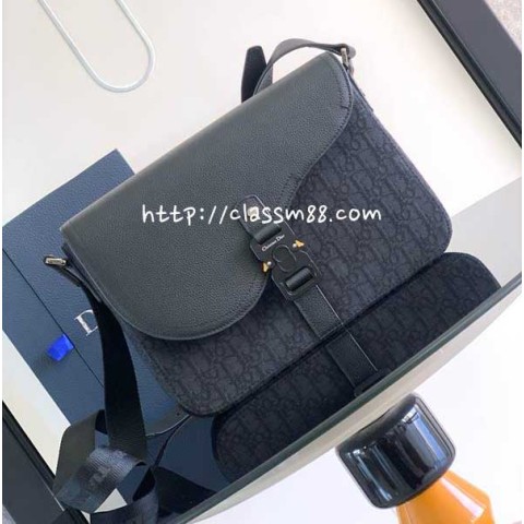 디올 25 한정판 1ADME162YKK 소가죽 카프스킨 크로스백 가방 C5983