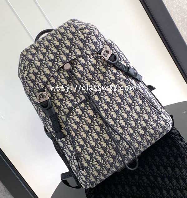 디올 25 한정판 1EIBA187YKY_H27E 소가죽 카프스킨 백팩 C6016