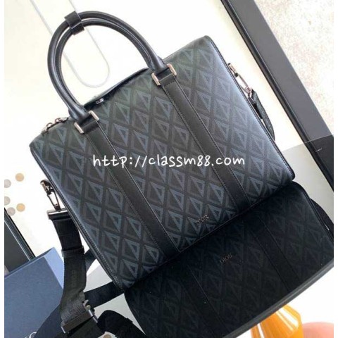 디올 25 한정판 Lingot 1ADBR088CDP 소가죽 카프스킨 서류 가방 C6028