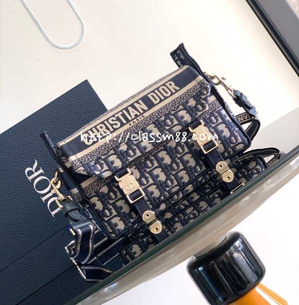 디올 25 한정판 1241 diorcamp 크로스백 가방 C6031